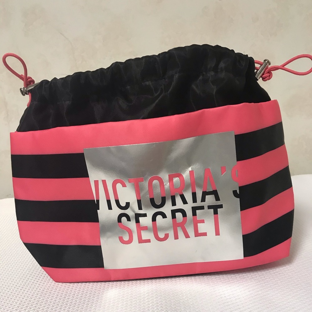 Victoria’s Secret makeup bag